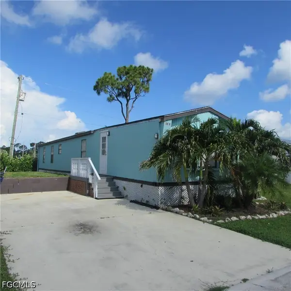 10419 Trotwood Avenue, St James City, FL 33956