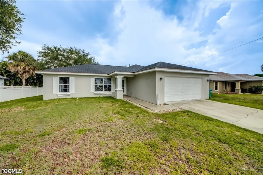 625 SW 11th Terrace, Cape Coral, FL 33991 - #2