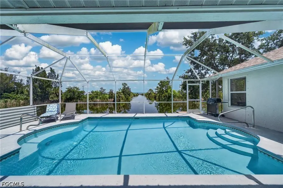 519 NE 19th Terrace, Cape Coral, FL 33909 - #2