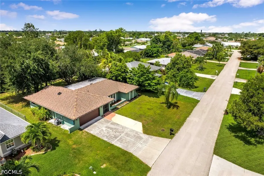 526 SE 34th Street, Cape Coral, FL 33904 - #3