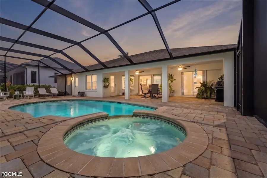 2207 SW 52nd Street, Cape Coral, FL 33914 - #2