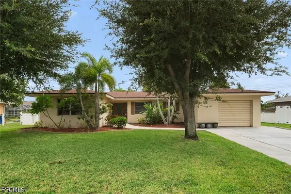 1444 Covington Circle W, Fort Myers, FL 33919