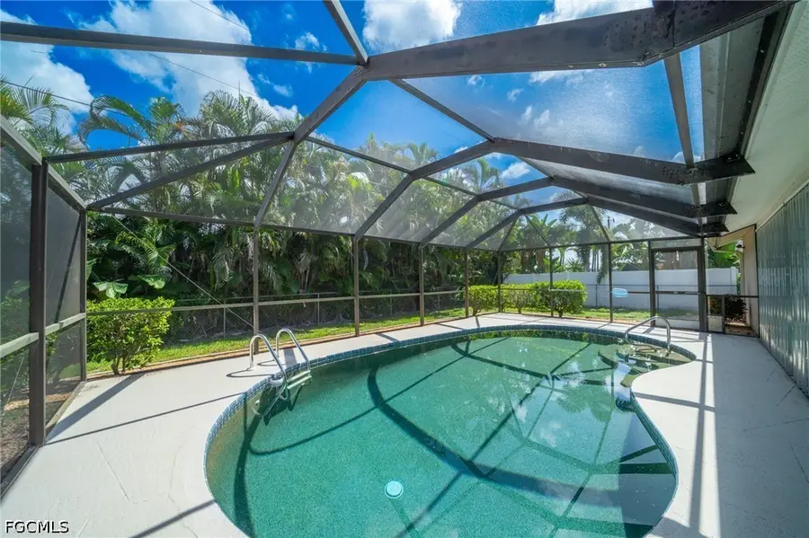 419 Mohawk Parkway, Cape Coral, FL 33914 - #2