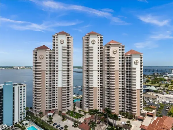 2090 W First Street #G807, Fort Myers, FL 33901