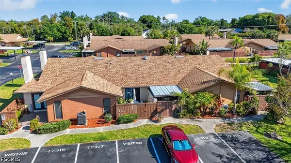 17313 Birchwood Lane, Fort Myers, FL 33908