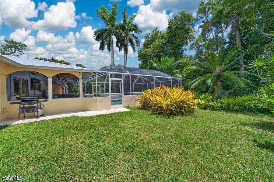1212 SE 15th Street, Cape Coral, FL 33990 - #3