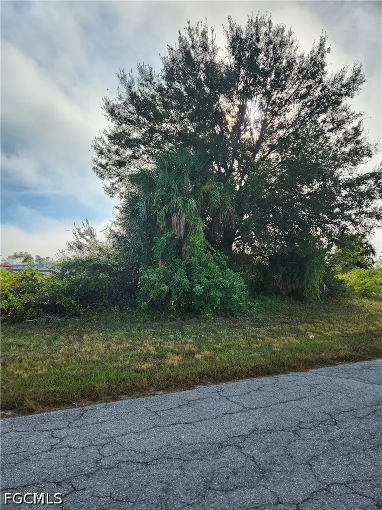 7020 Calder Circle, Labelle, FL 33935 - #2