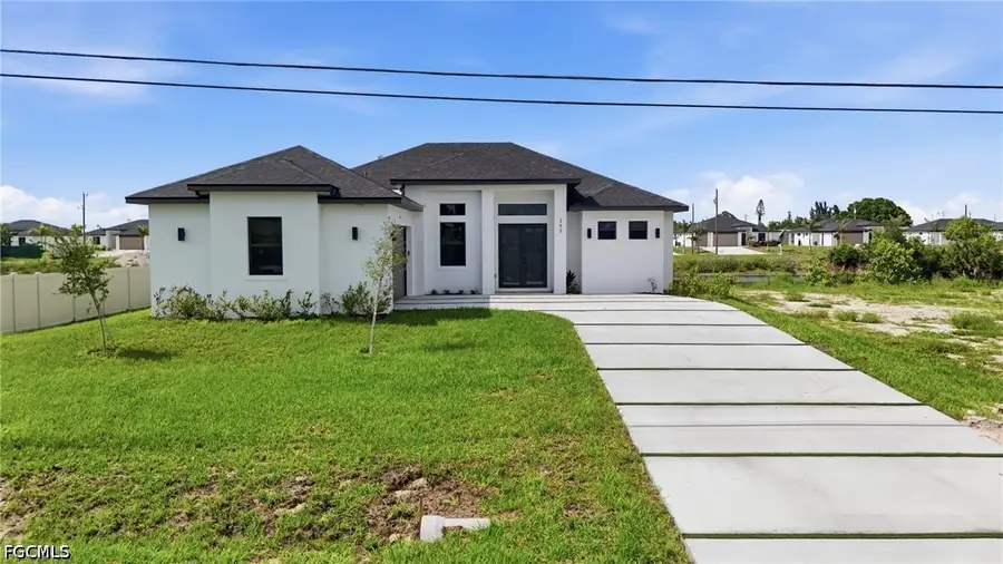 343 NE 15th Street, Cape Coral, FL 33909 - #3