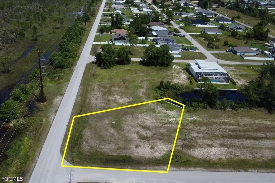 801 NE 38th Terrace, Cape Coral, FL 33909 - #3