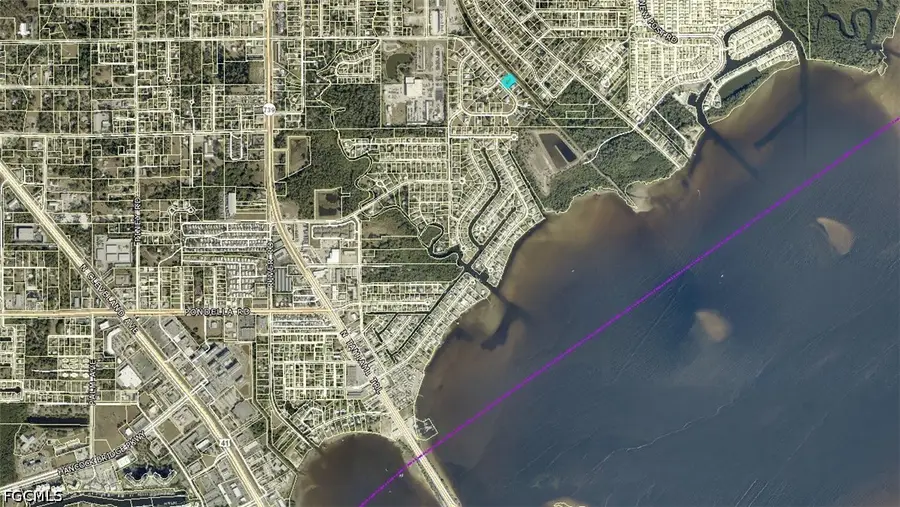 192 E Mariana Avenue, North Fort Myers, FL 33917 - #3