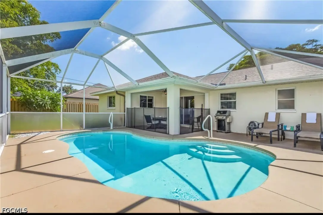505 SE 9th Place, Cape Coral, FL 33990 - #1