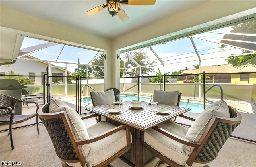 505 SE 9th Place, Cape Coral, FL 33990 - #2