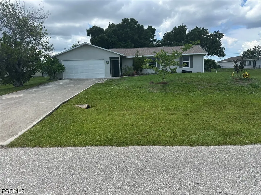 2124 NE 7th Place, Cape Coral, FL 33909 - #1