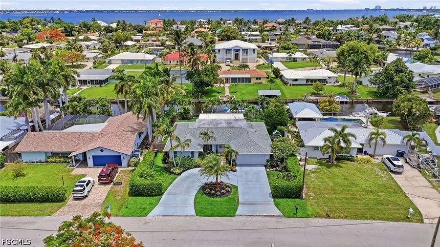 405 Prather Drive, Fort Myers, FL 33919 - #2