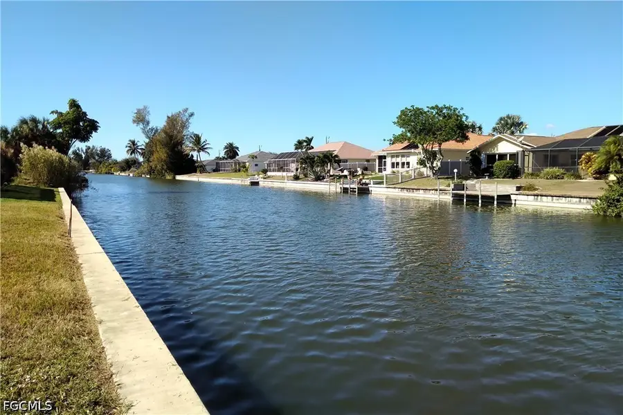 2011 NE 2nd Street, Cape Coral, FL 33909 - #2