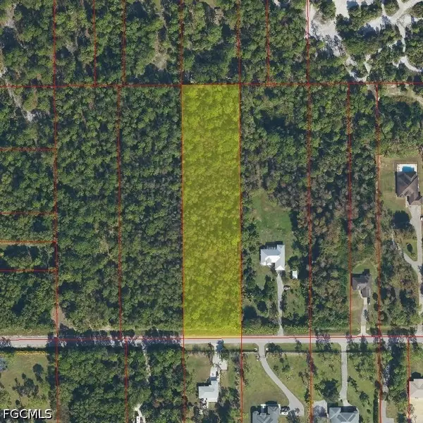 24th Ave Ne, Naples, FL 34120