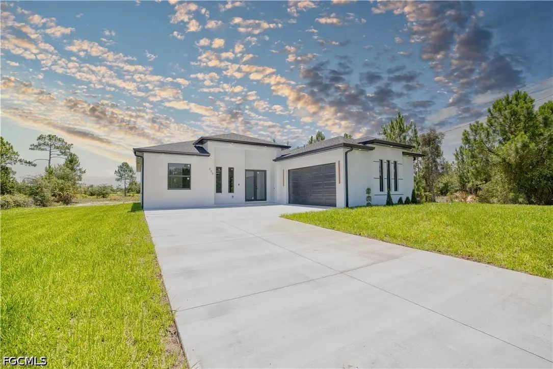 906 Greenwood Avenue W, Lehigh Acres, FL 33972 - #1