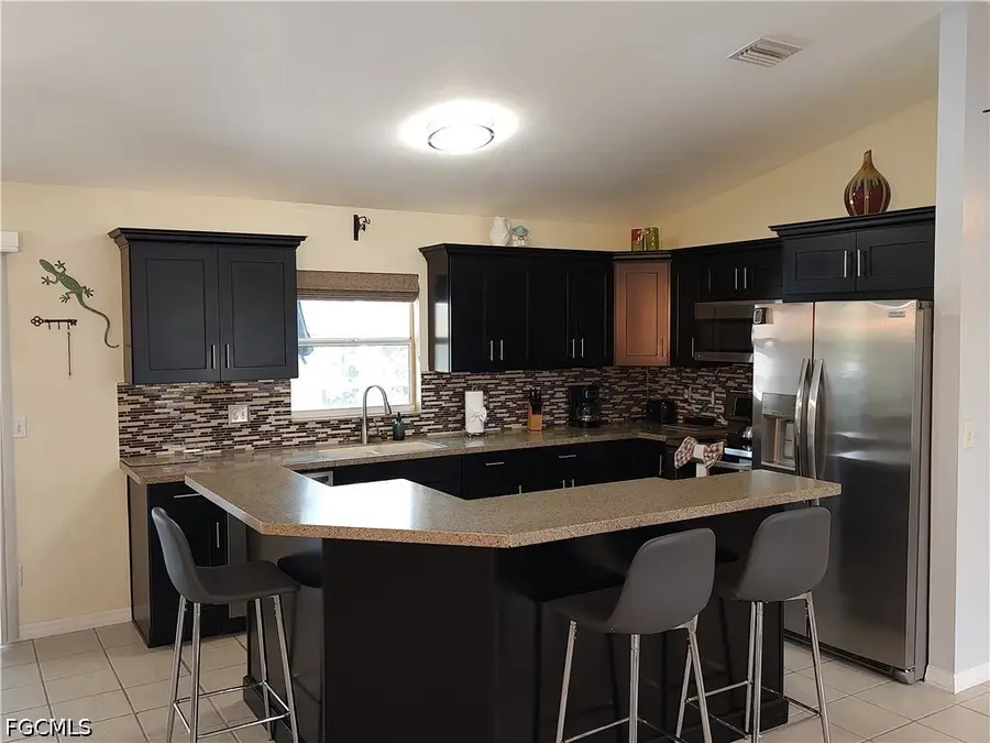 2919 SW 25th Street, Cape Coral, FL 33914 - #3