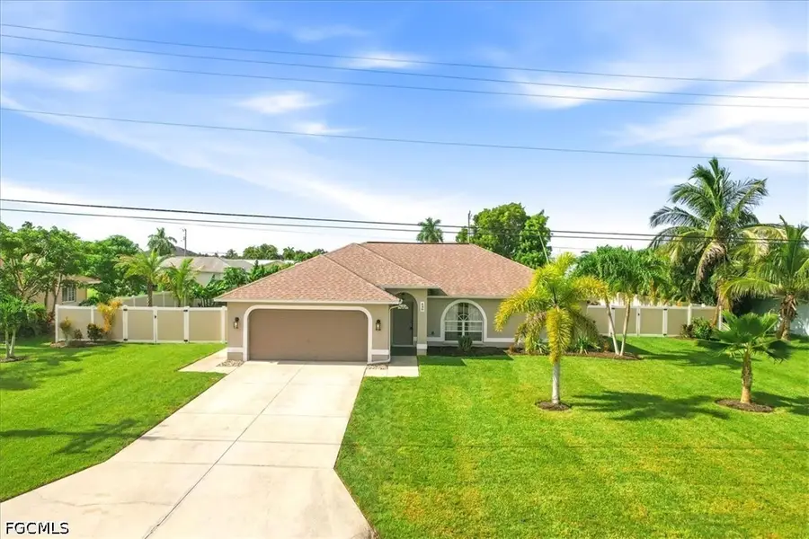 130 SE 28th Terrace, Cape Coral, FL 33904 - #3