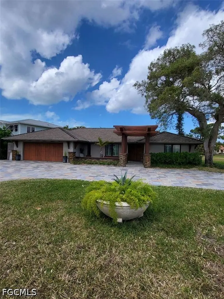 2257 Regal Way, Naples, FL 34110 - #1