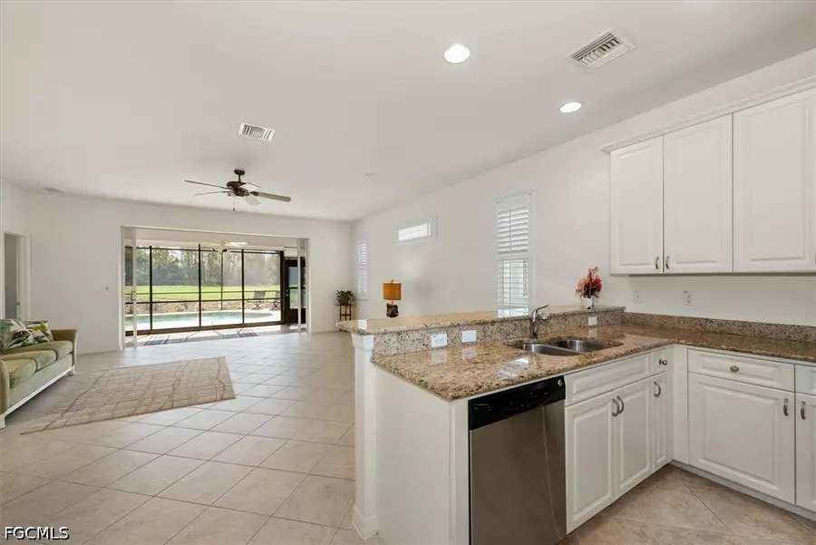 3454 Crosswater Drive, North Fort Myers, FL 33917 - #3