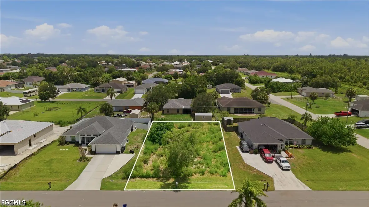 6421 Castlewood Circle, Fort Myers, FL 33905 - #1