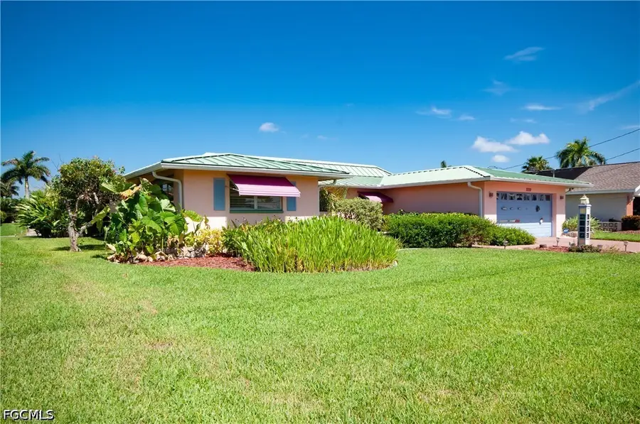 3332 SE 19th Avenue, Cape Coral, FL 33904 - #2