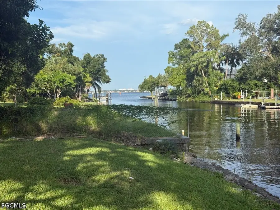 1845 Marina Circle, North Fort Myers, FL 33903 - #2
