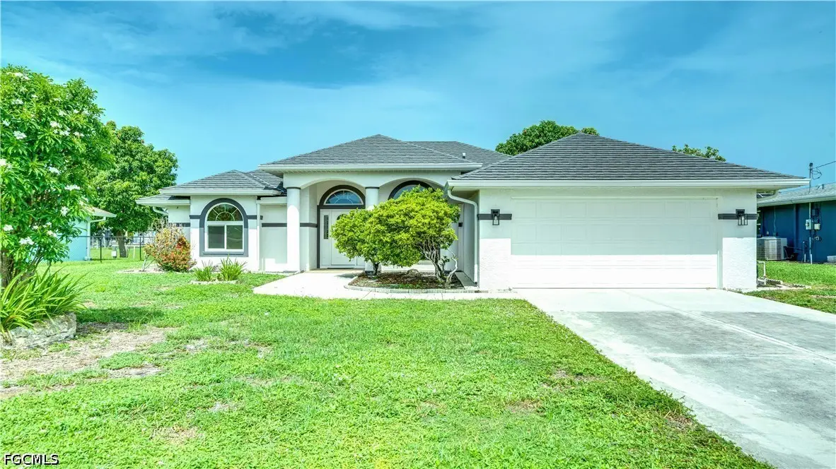 3902 SE 13th Avenue, Cape Coral, FL 33904 - #1