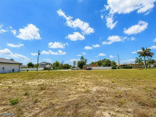 1014 SW 18th Street, Cape Coral, FL 33991