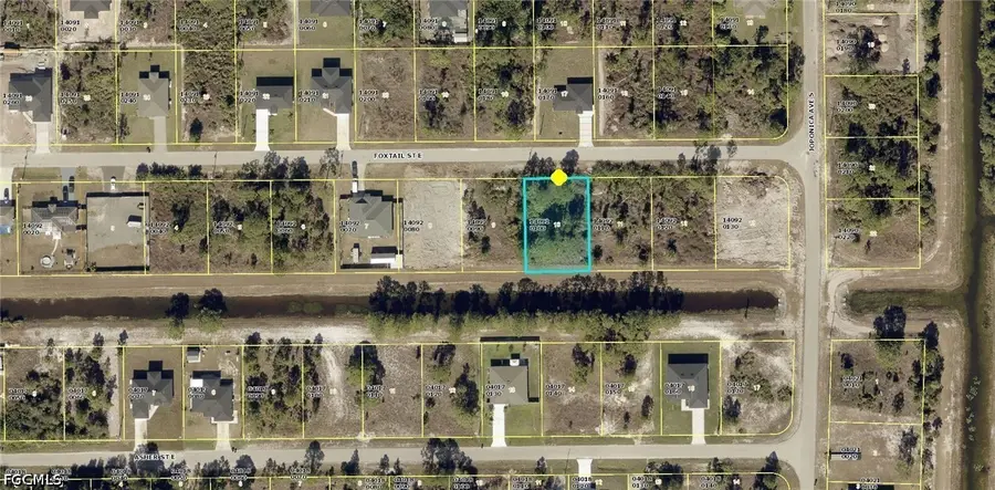 854 Foxtail Street, Lehigh Acres, FL 33974 - #2