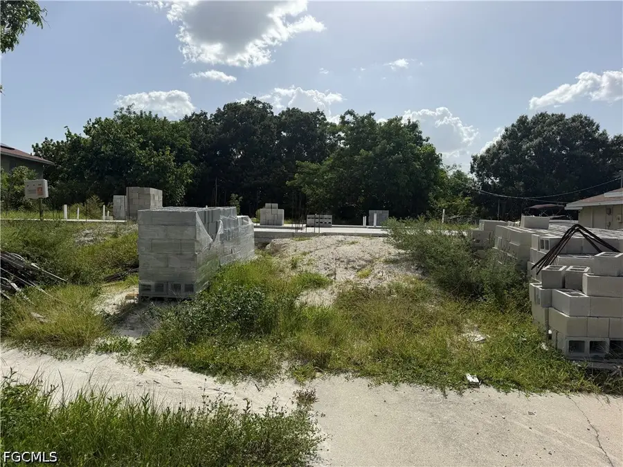 382 Melody Court, Fort Myers, FL 33916 - #2