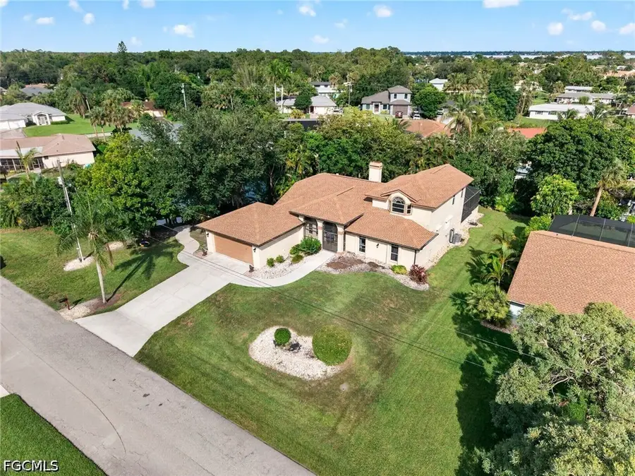 6090 Anchorline Court, North Fort Myers, FL 33917 - #2