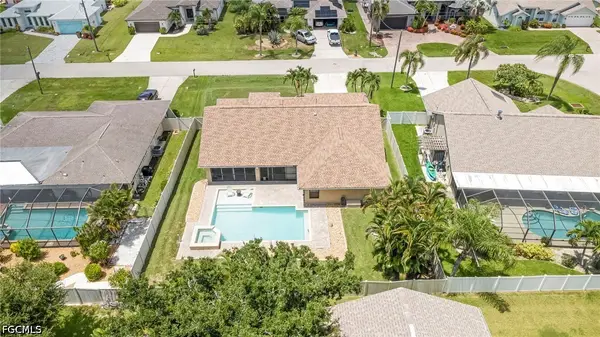 1722 SE 2nd Street, Cape Coral, FL 33990