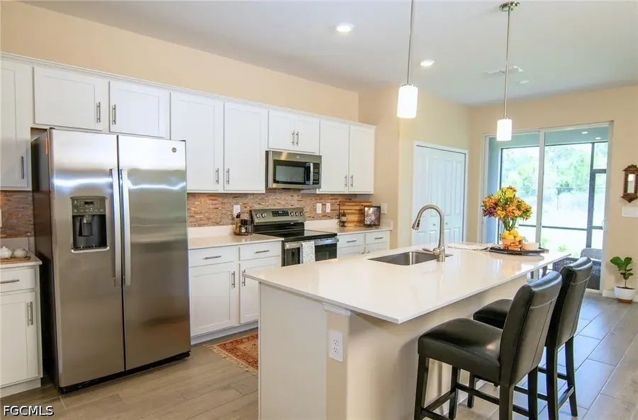 2433 Avocado Lane, Naples, FL 34120 - #3