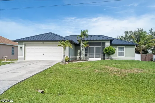 300 NW 22nd Place, Cape Coral, FL 33993