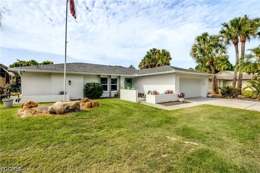 1214 Baldwin Place, Lehigh Acres, FL 33936 - #2