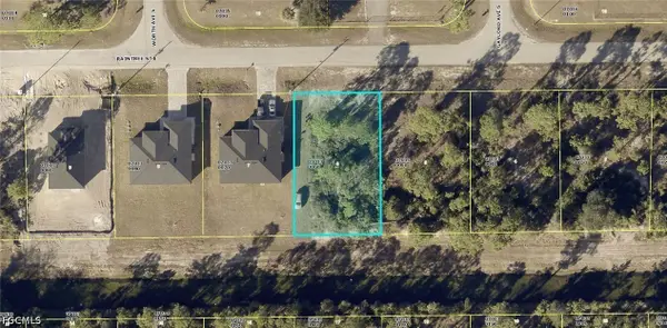 622 Raintree Street E, Lehigh Acres, FL 33974