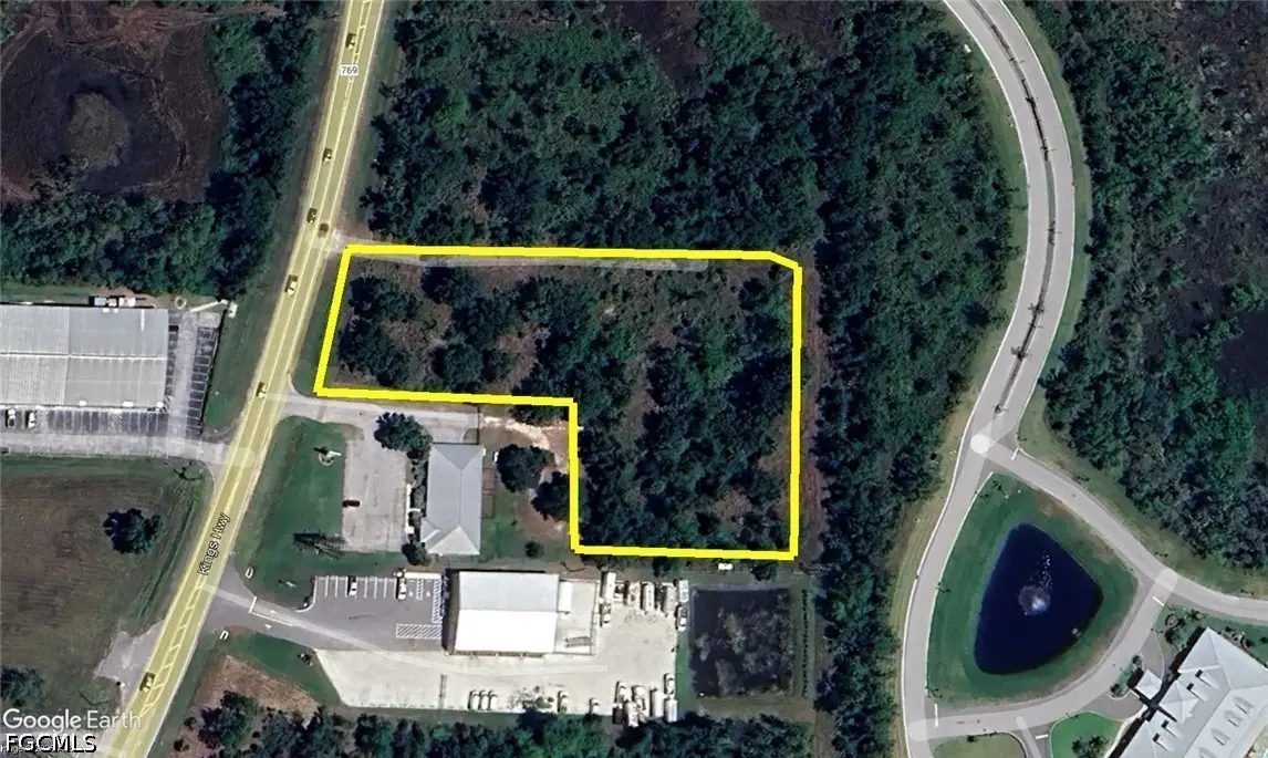 12280 SW County Road 769, Lake Suzy, FL 34269 - #1