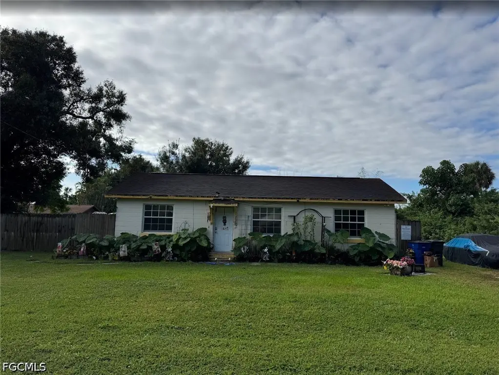 559 San Bernardino Street, North Fort Myers, FL 33903 - #1