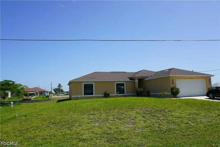 601 NE 11th Terrace, Cape Coral, FL 33909 - #3