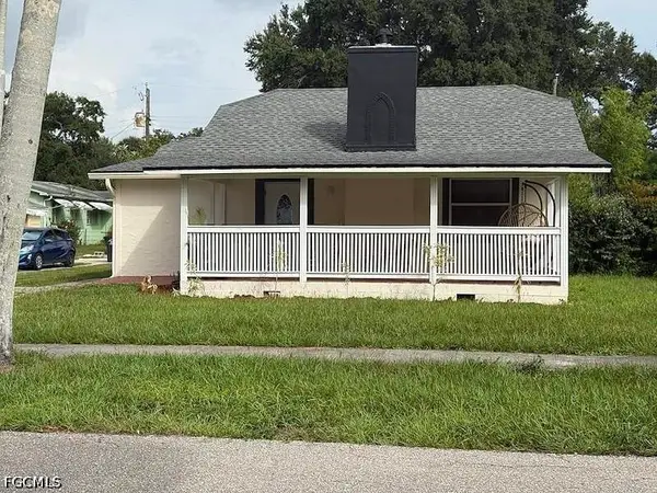 3516 E Riverside Drive, Fort Myers, FL 33916