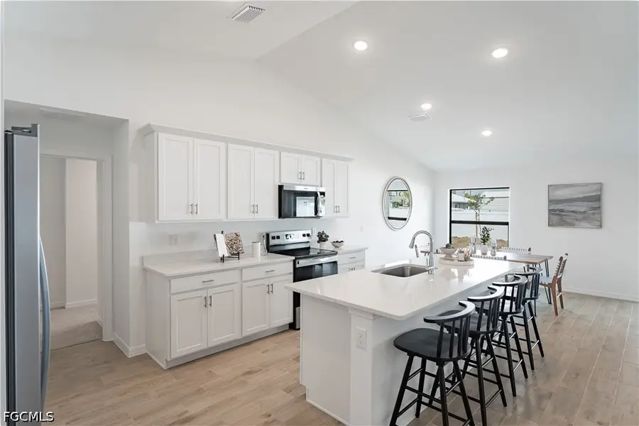 1906 NE 13th Place, Cape Coral, FL 33909 - #3