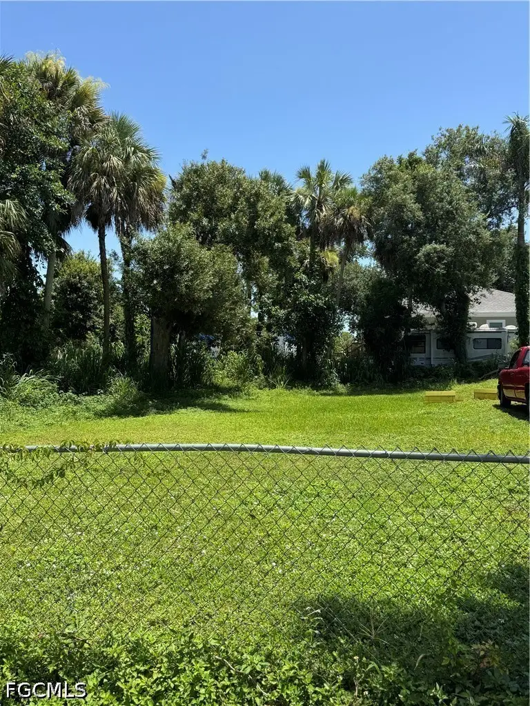 547 San Bernardino Street, North Fort Myers, FL 33903 - #1