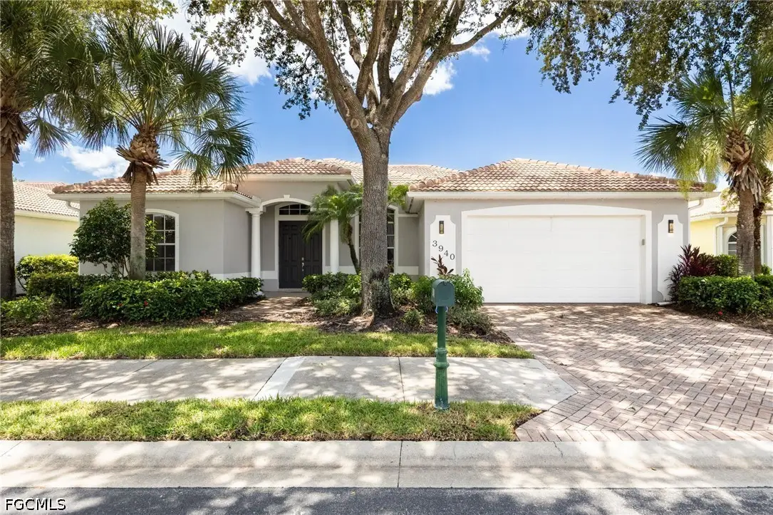3940 Ruxton Road, Naples, FL 34116 - #1