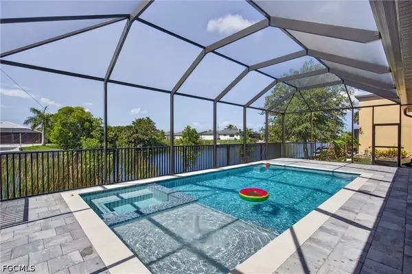 2836 SW 1st Terrace, Cape Coral, FL 33991