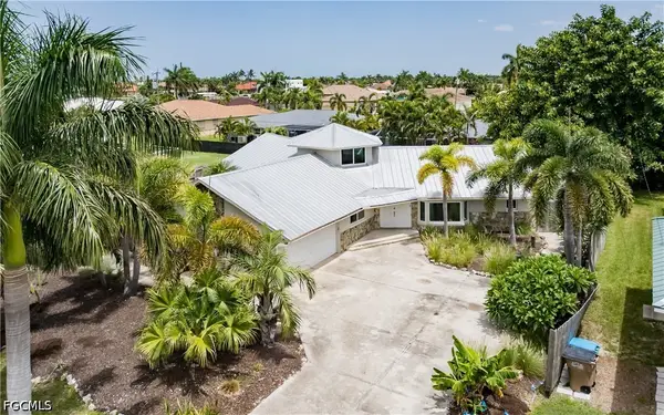 529 Coral Drive, Cape Coral, FL 33904
