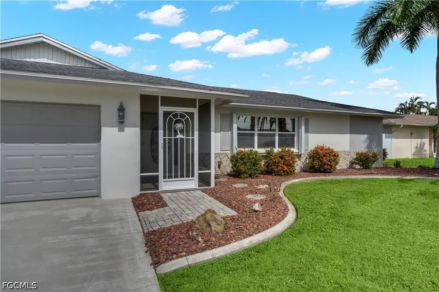 3722 SE 6th Avenue, Cape Coral, FL 33904 - #3
