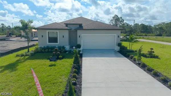 1842 Tuxford Avenue, Lehigh Acres, FL 33972