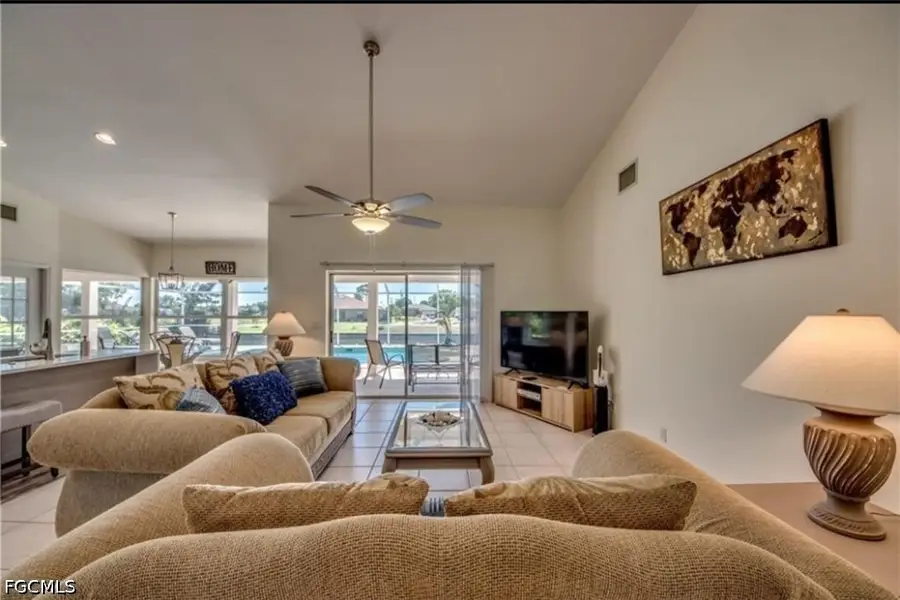 318 SW 28th Street, Cape Coral, FL 33914 - #3